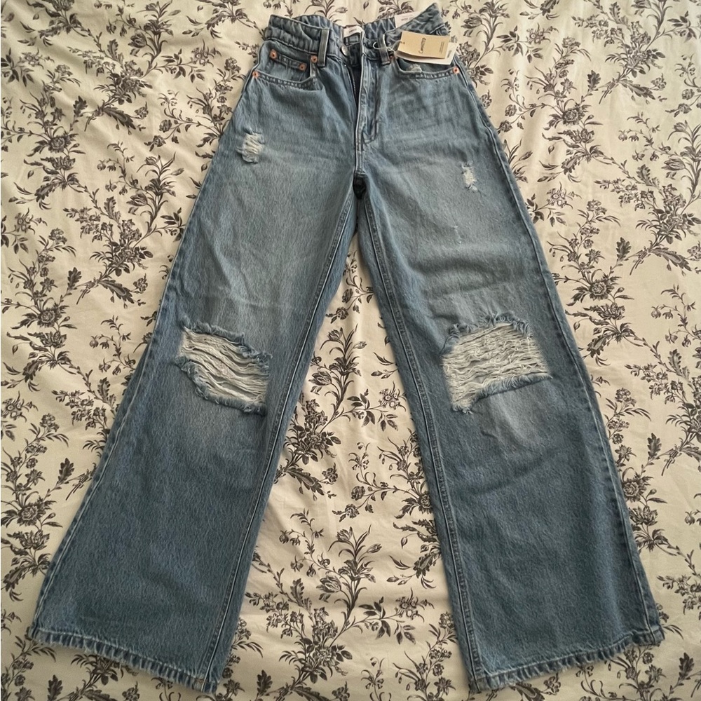 ripped wide leg jean